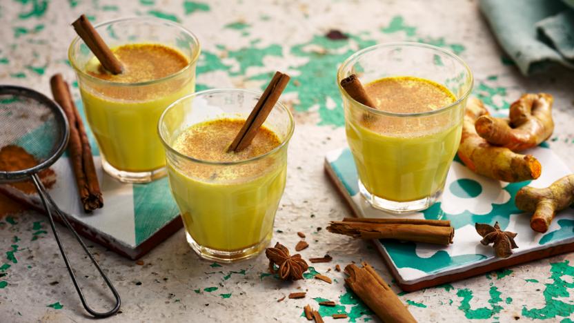 Golden turmeric latte