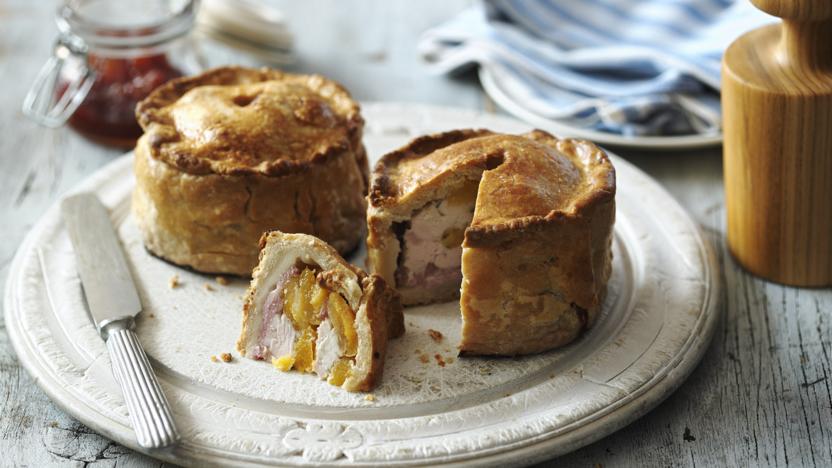 Hand-raised chicken and bacon pie
