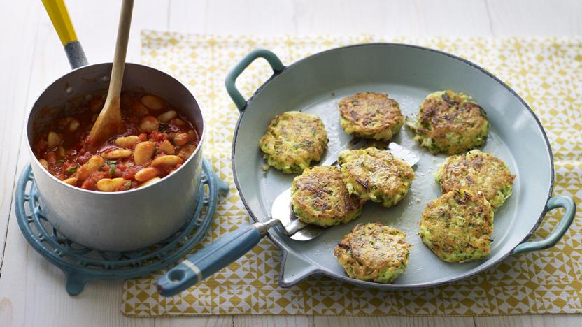 Mini hash browns and homemade baked beans 