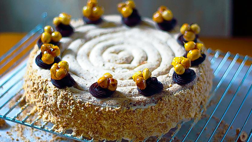 Hazelnut Dacquoise Recipe c Food