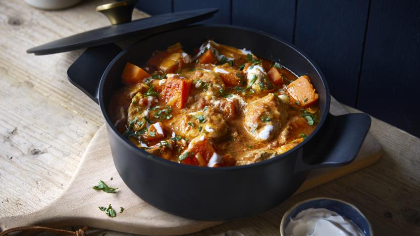 Healthy chicken and sweet potato curry