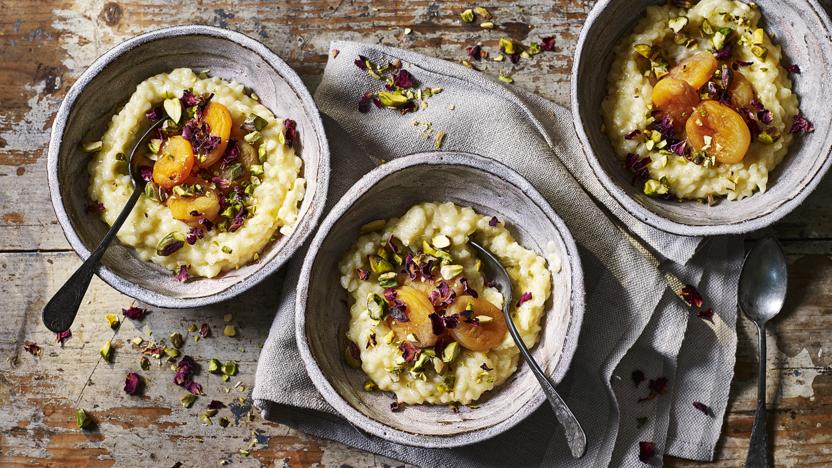 Lebanese rice pudding