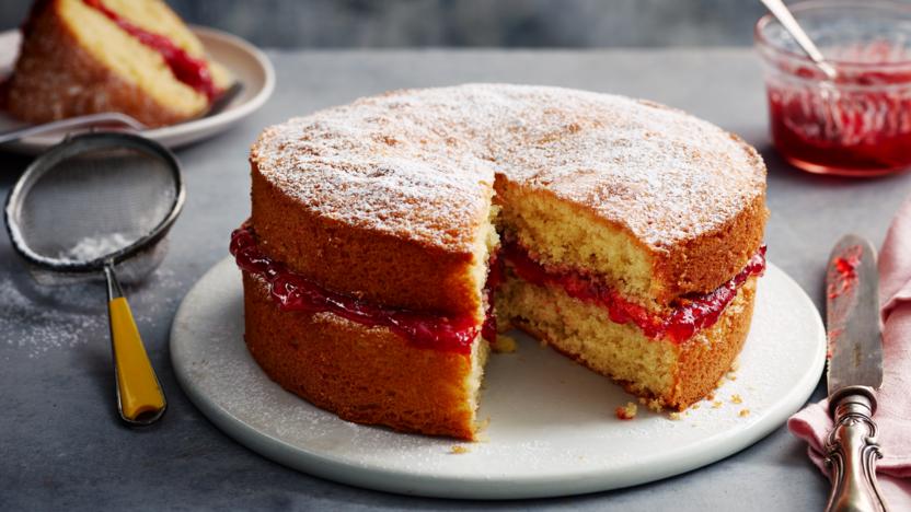 Jam and Cream Sponge | Dulwich Bakery