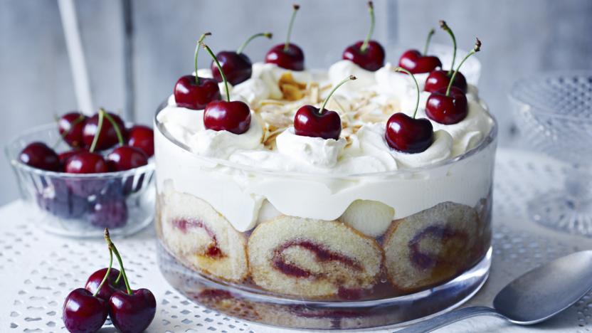 Mary Berry S Trifle Recipe Bbc Food