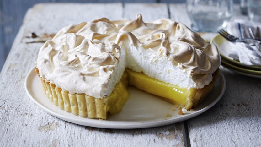 Mary's lemon meringue pie recipe - BBC Food