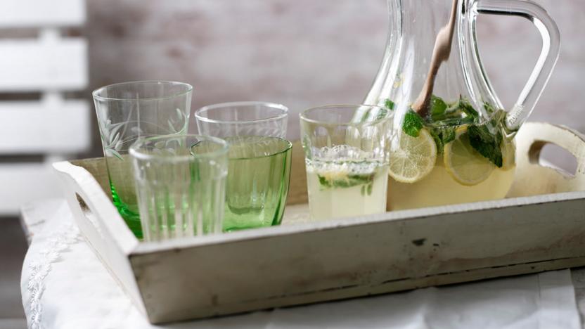 Mint lemonade