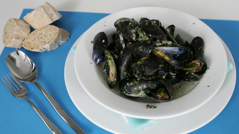 How to cook mussels