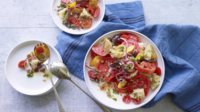Panzanella salad recipe - BBC Food