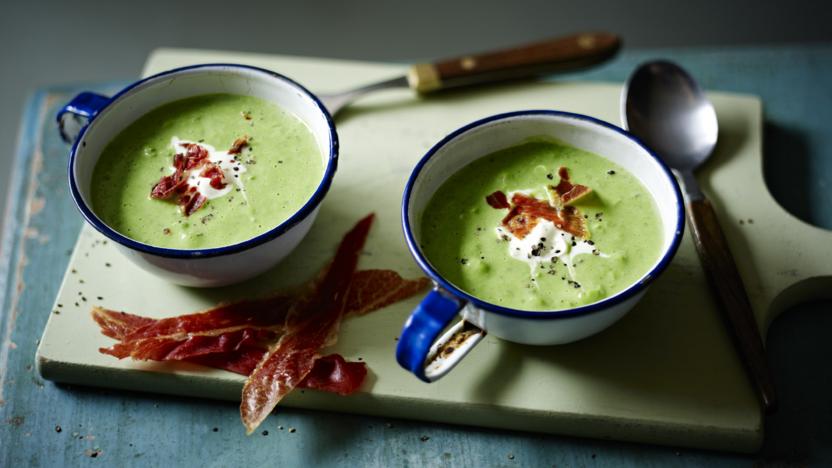 Pea and mint soup