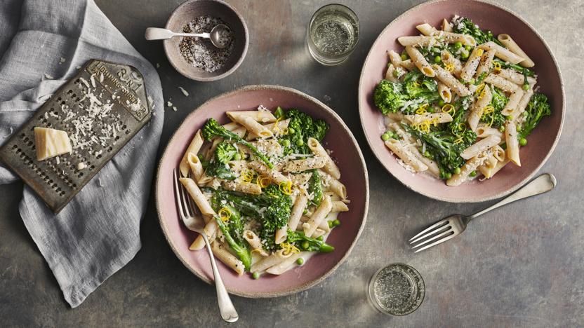 Creamy pasta with broccoli, peas and lemon recipe - BBC Food