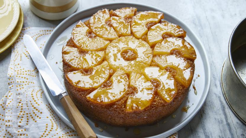 Pineapple upside-down cake