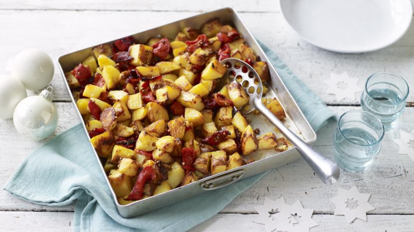 Roast new potatoes recipe - BBC Food