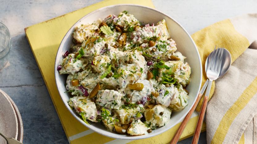 Potato salad with lovage 