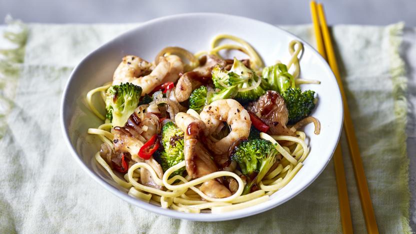 King prawn and broccoli stir fry 