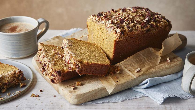 Pumpkin spice loaf cake 