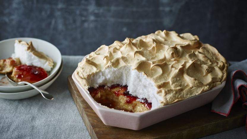 Nigella's queen of puddings 