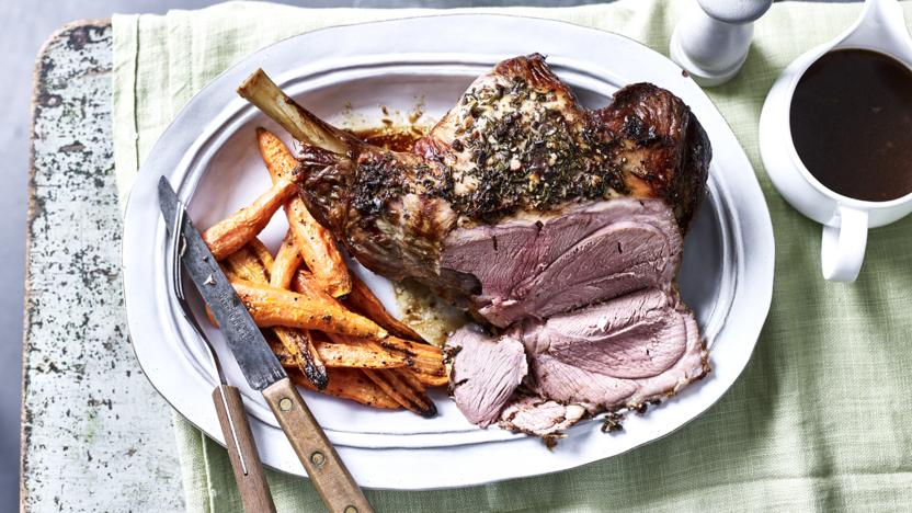 Roast leg of lamb with garlic and rosemary