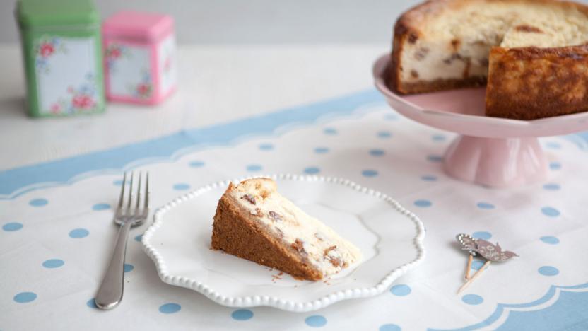 Rum and raisin baked cheesecake 