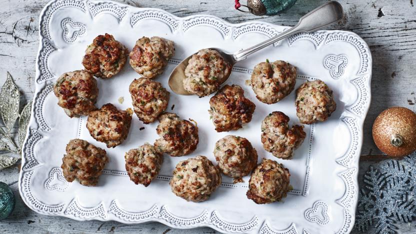 Mary Berry's Christmas stuffing