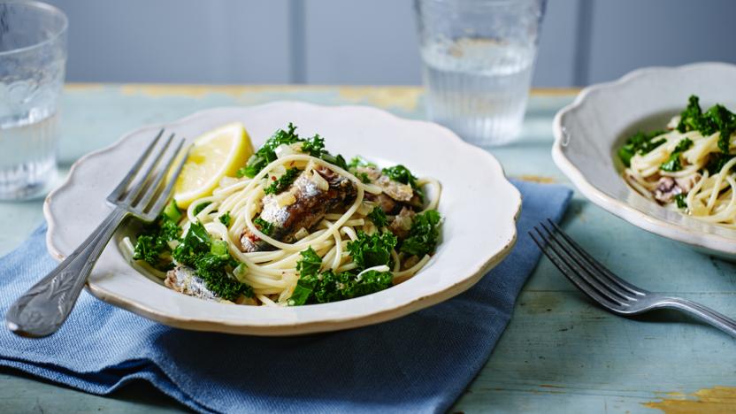 Sardine and kale spaghetti