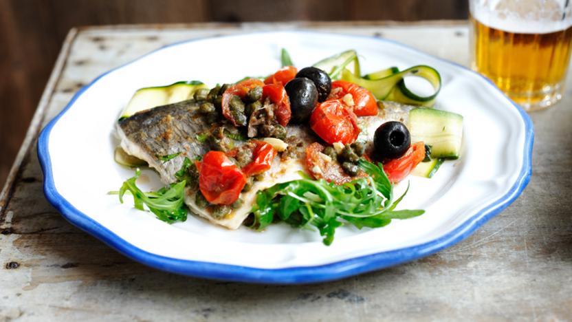 Sea bream with a courgette salad with fresh mint and rocket