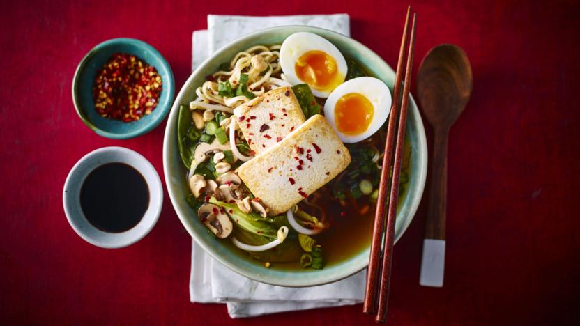 Simple miso, tofu and mushroom ramen