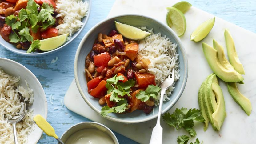 Slow cooker vegan bean chilli 