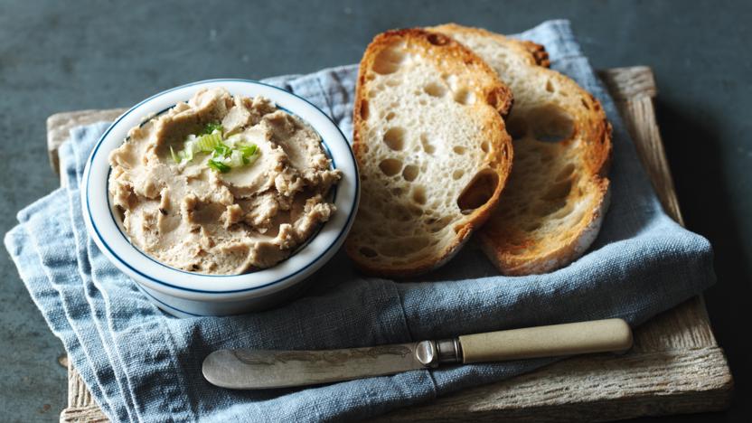 Smoked mackerel pâté recipe - BBC Food