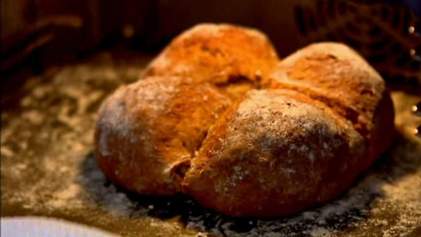 Lorraine's soda bread