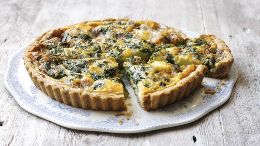 Stilton, spinach and new potato quiche with walnut pastry 