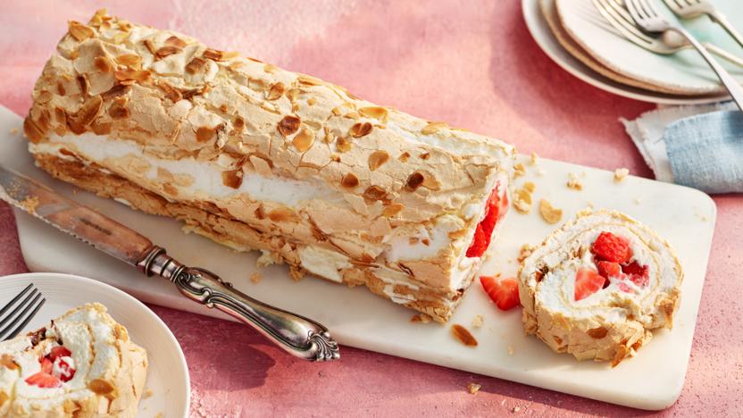 Strawberry meringue roulade