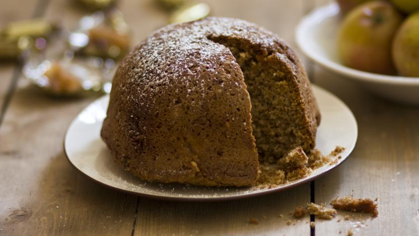 Toffee apple cake