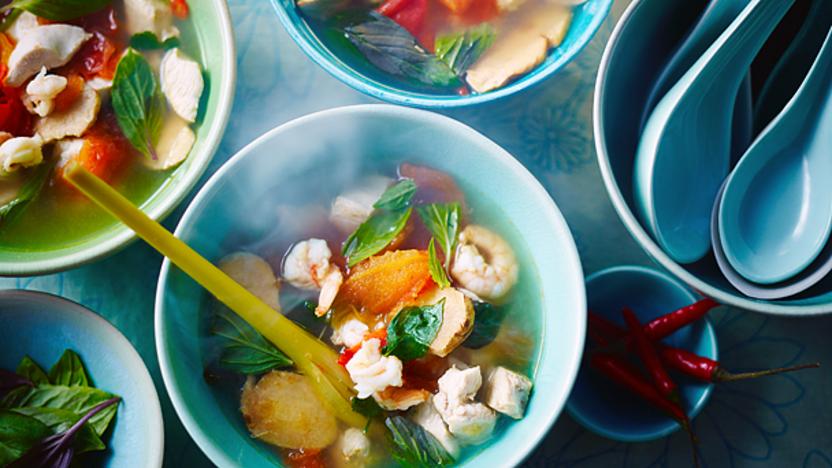 Chicken and prawn tom yum soup