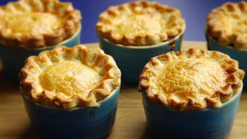 Low-fat beef and potato pies recipe - BBC Food