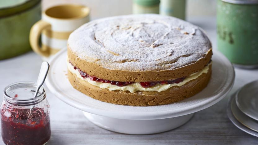 Vegan Victoria sponge