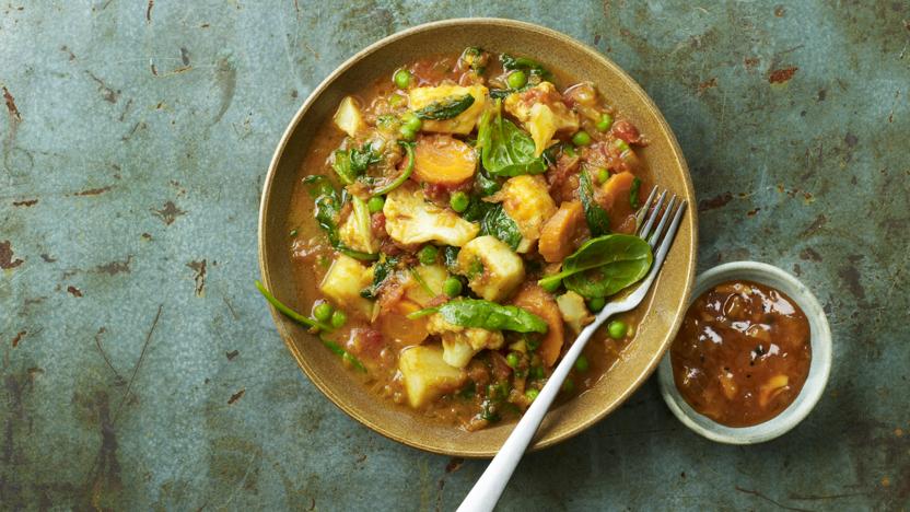 Easy Vegetable Curry Recipe Bbc Food