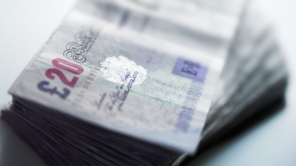 Essay radio three picture