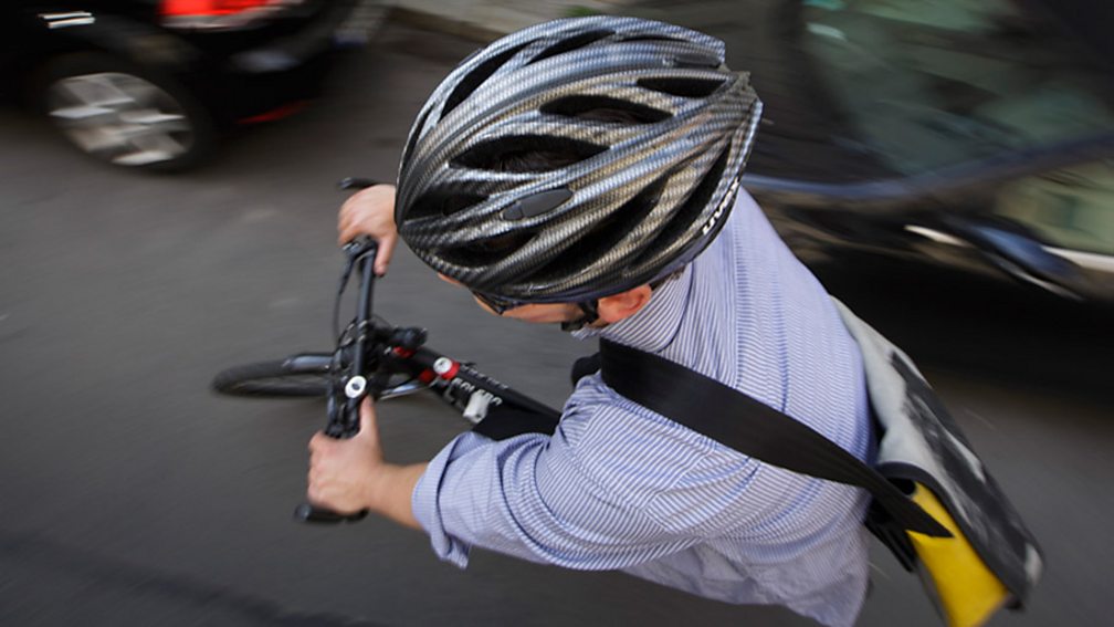 BBC Radio 5 Live In Short, Should cyclists be forced to wear bike