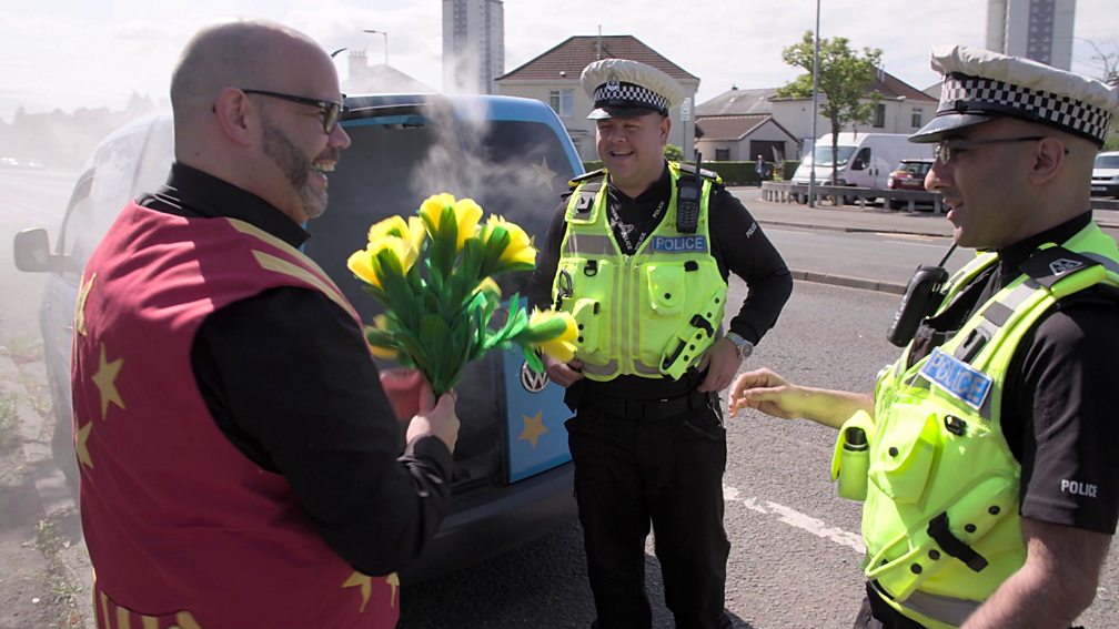 Bbc Scotland Scot Squad Series 5 Episode 3 Officer Karen Has To Deal With An Assault Where 0187