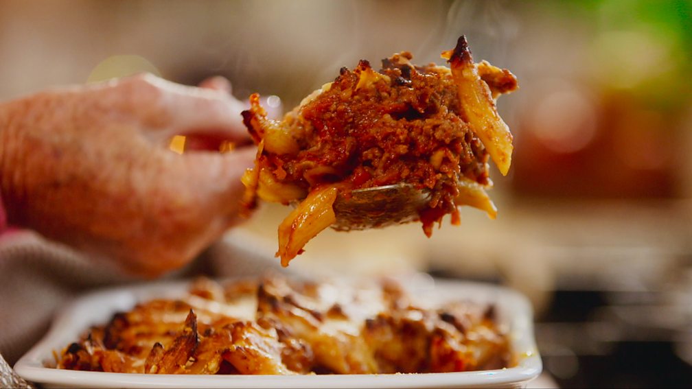 BBC Two - Mary Berry's Simple Comforts