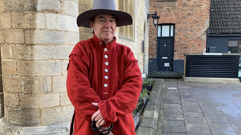 BBC One Bargain Hunt Available now