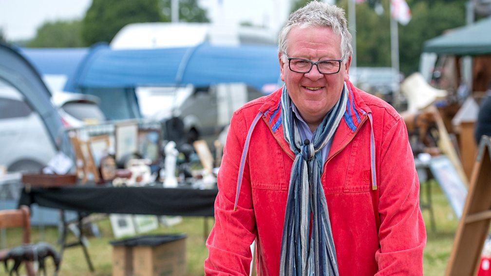 BBC One Bargain Hunt Meet the experts