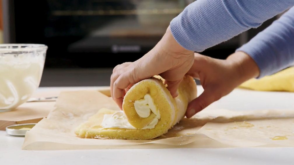 BBC BBC Food, How to make red wine sauce.mov