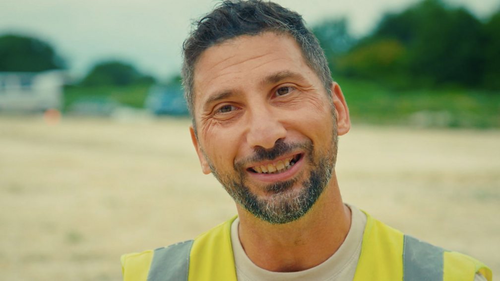 BBC Two - Digging for Britain, Series 11, Anglo-Saxon Gold and