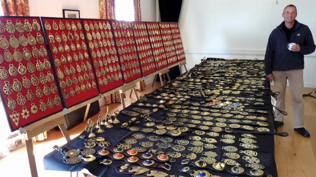 BBC One Bargain Hunt, Series 69, Heanor 9, Tram mail.