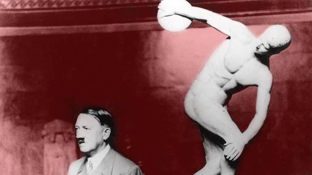 Interfoto/Alamy Adolf Hitler purchased a Roman marble copy of the Discobolus for five million lire in 1938 and exhibited it at the Glyptothek museum in Munich (Credit: Interfoto/Alamy)