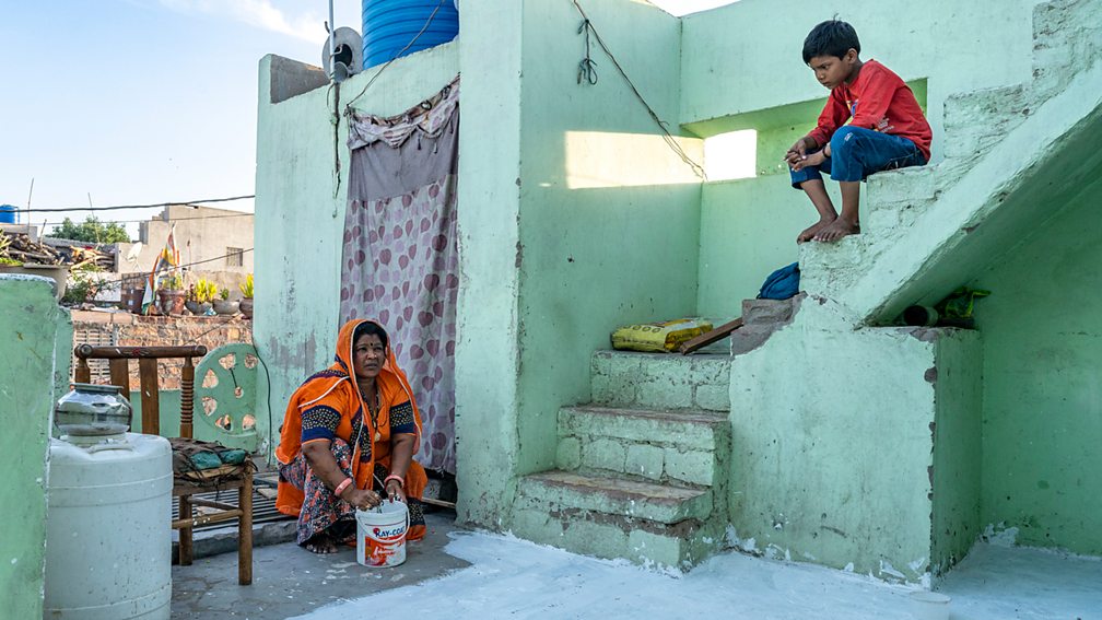 Mitul Kajaria White paint is helping to keep homes cool in India's slums (Credit: Mitul Kajaria)