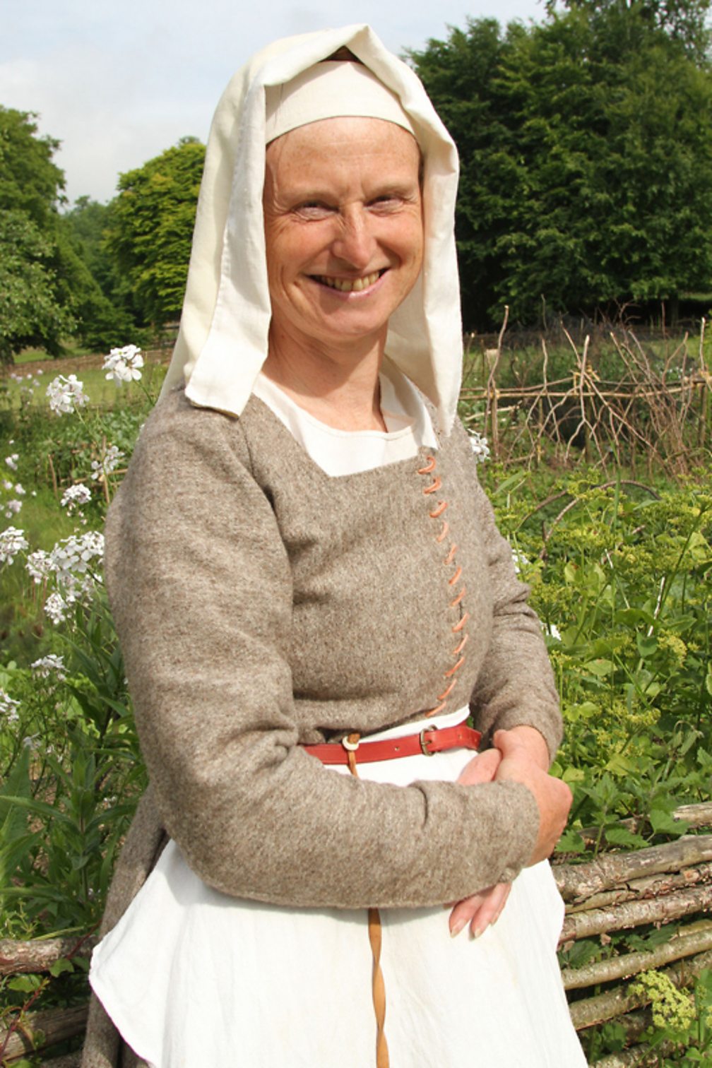 BBC Two - Tudor Monastery Farm, Series 1 - Ruth Goodman