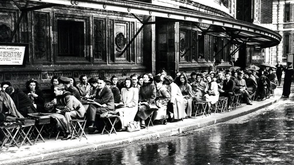 Prommers queue outside the Royal Albert Hall, 1945
