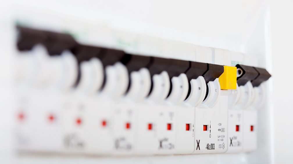 Fuses and circuit breakers Domestic electricity WJEC GCSE Physics